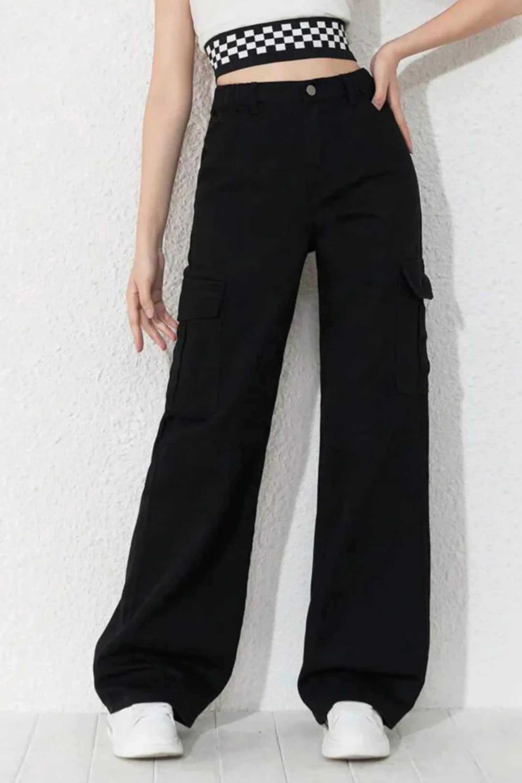 High Waisted Wide Leg Jeans Cargo Pockets in Jet Black