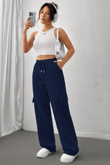ZARA NAVY BLUE HIGH WAISTED CARGO SWEATPANT (MINOR FAULT)