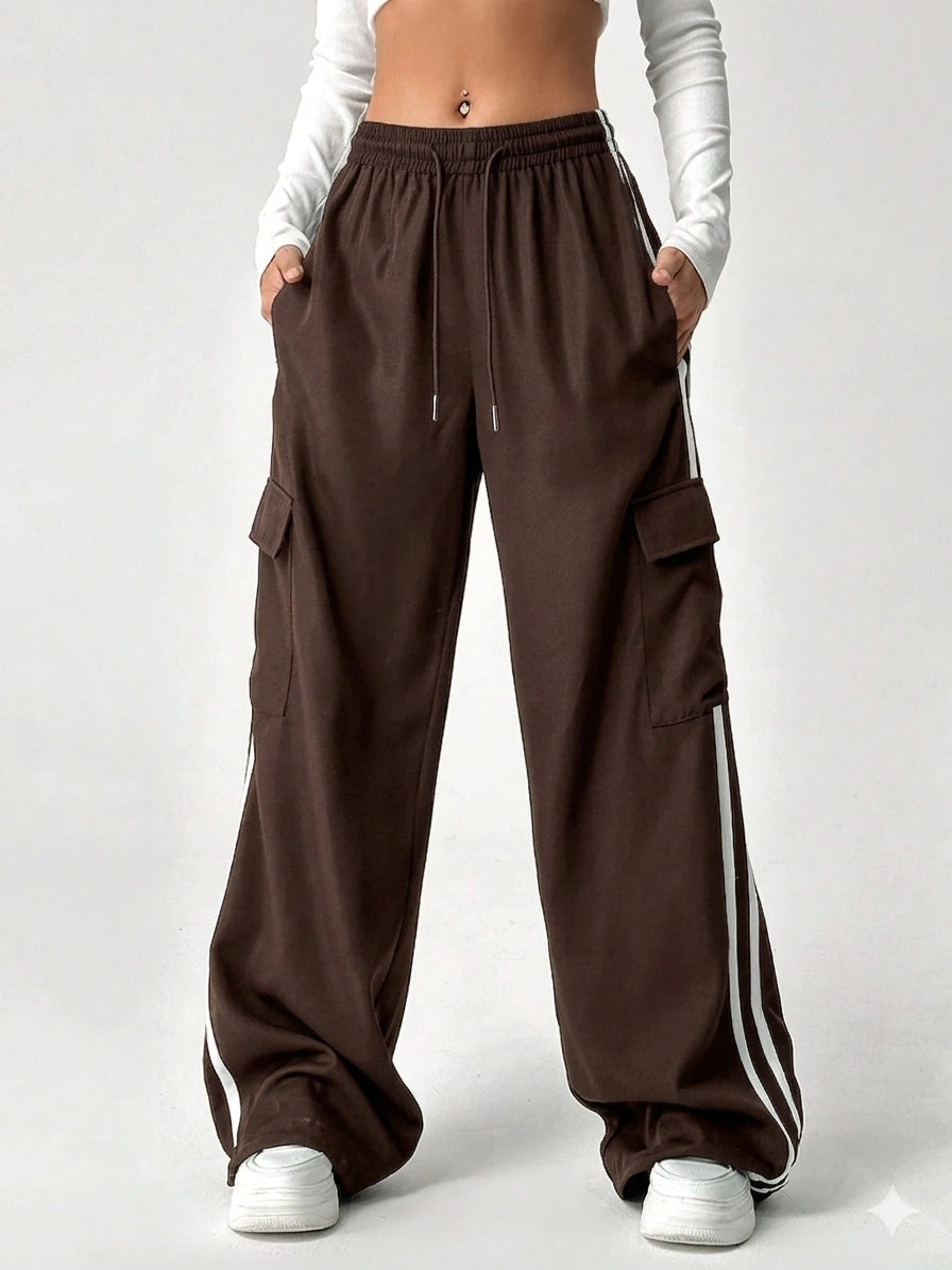 D600 Stripe Cargo Wide-Leg Trouser - Brown