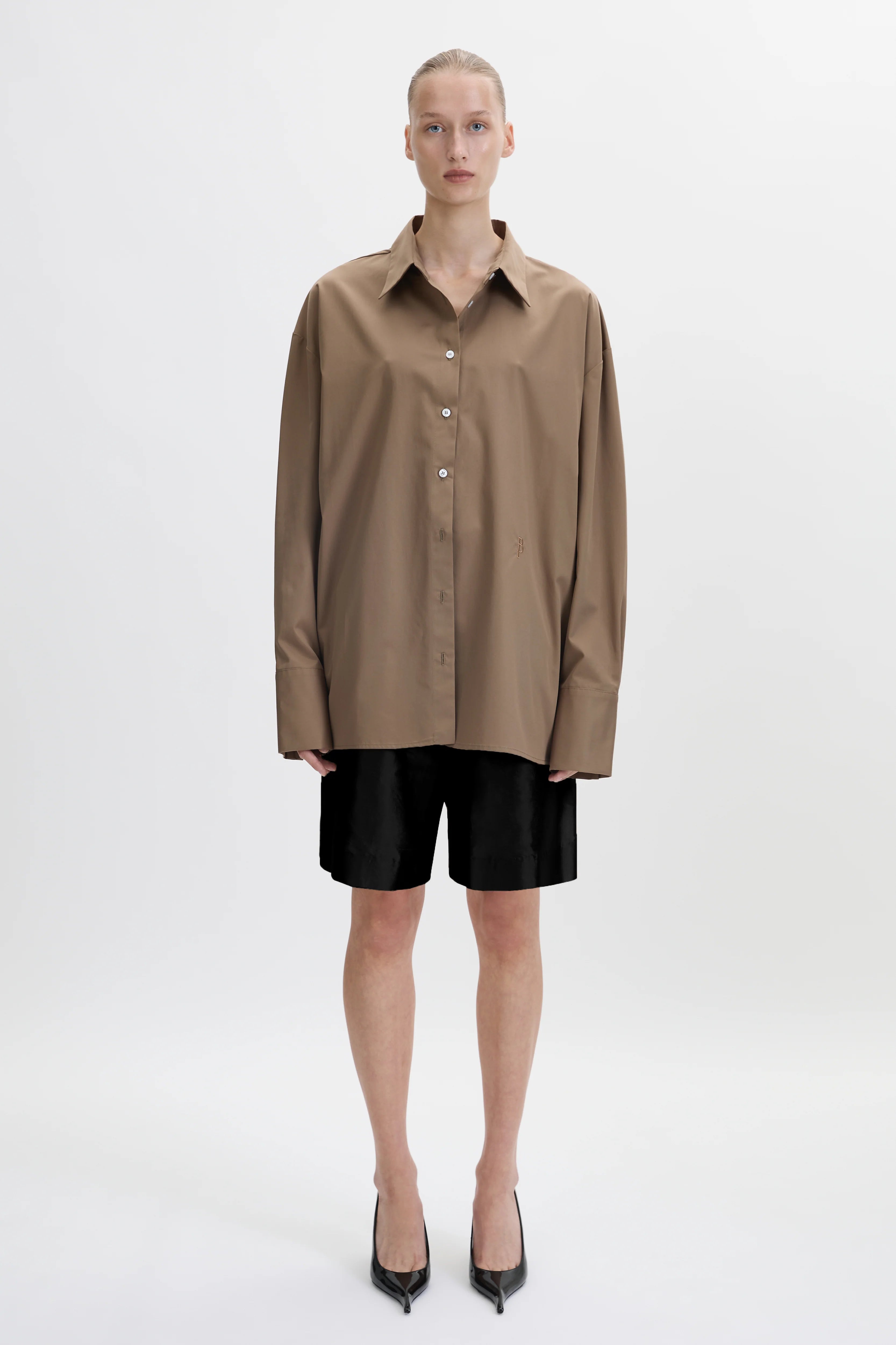 D600 Oversized Essentials Shirt – Mocha Brown