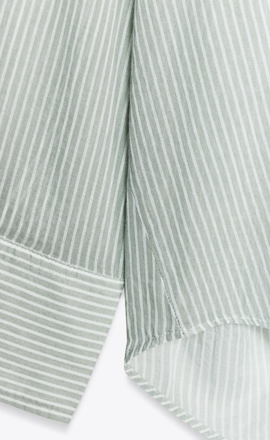 D600 Oversized Stripe Shirt