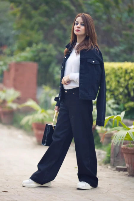 D600 PURE BLACK DENIM JACKET