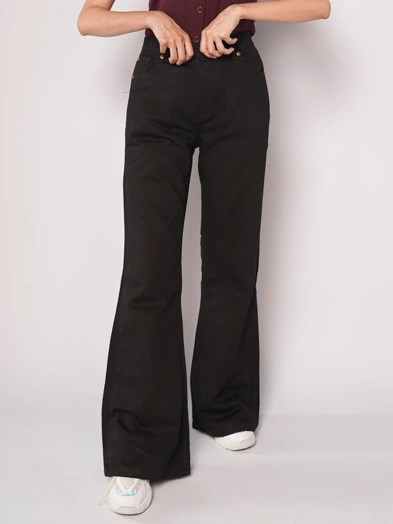 D600 - Black High Waist Flared Jeans