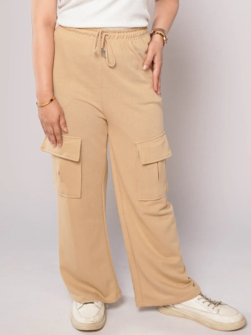 D600 - Beige Wide Leg Cargo Trousers