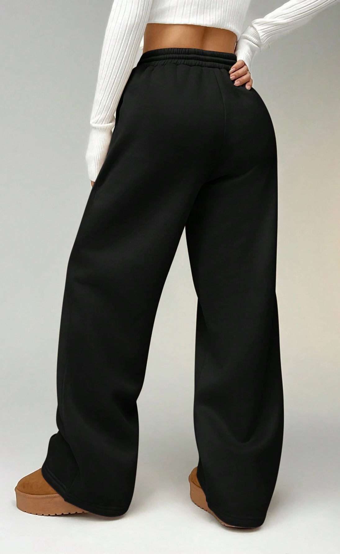 Wide Leg High-Waist Sweatpant