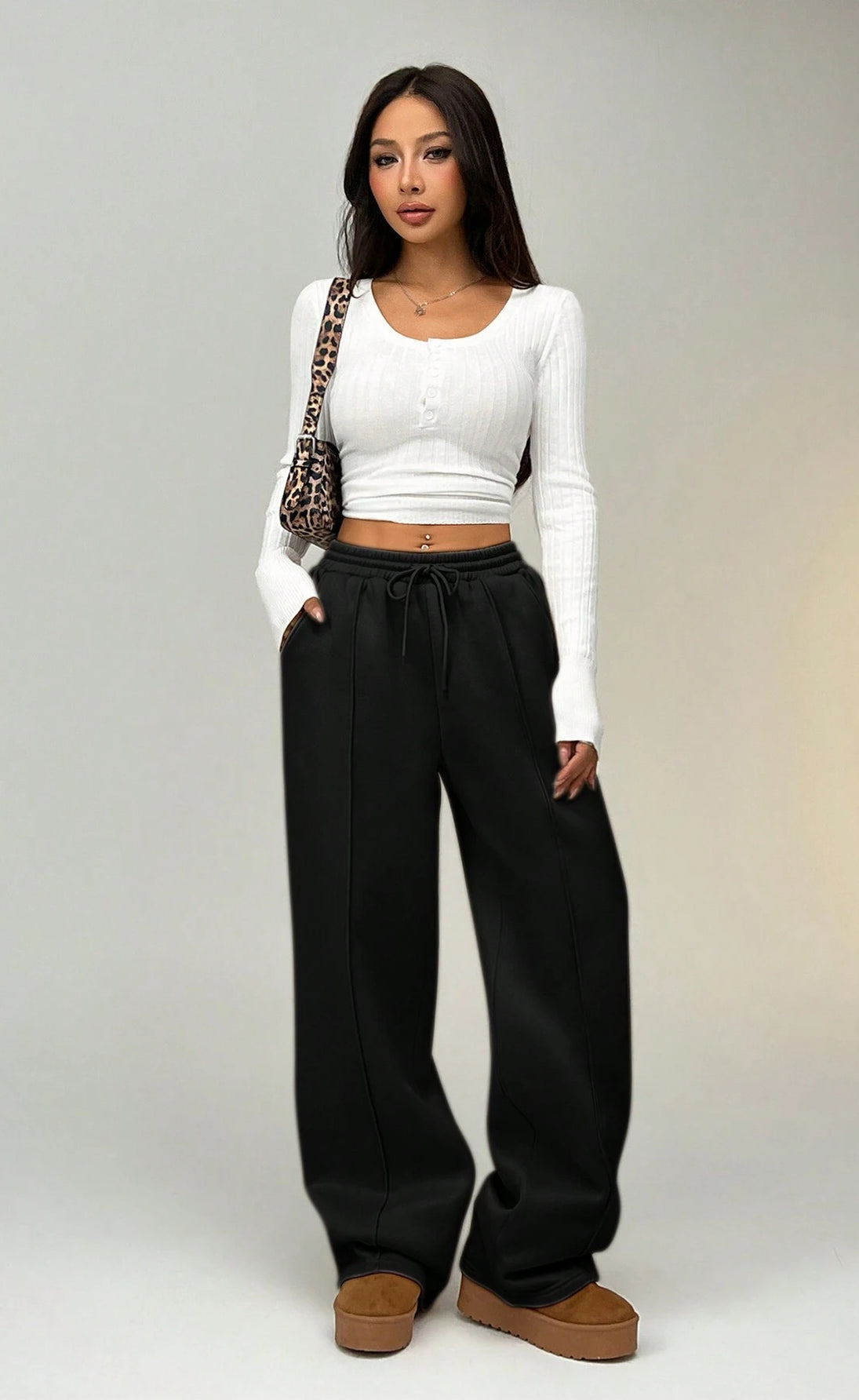 Wide Leg High-Waist Sweatpant