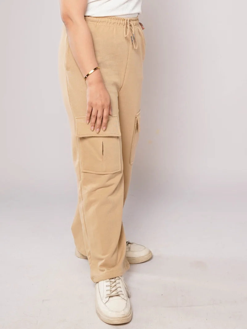 D600 - Beige Wide Leg Cargo Trousers