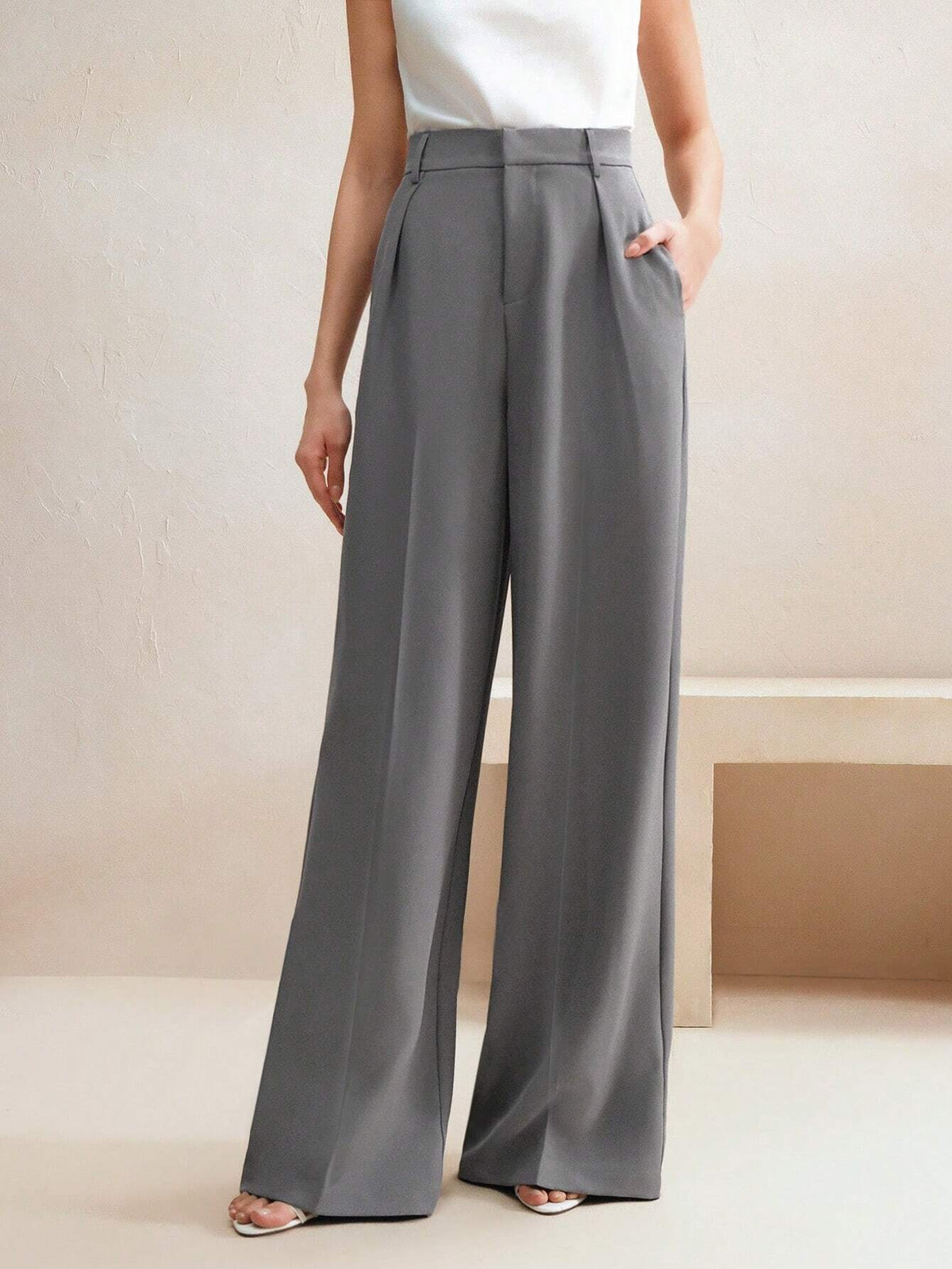 D600 Tailored Wide-Leg Pants - Grey