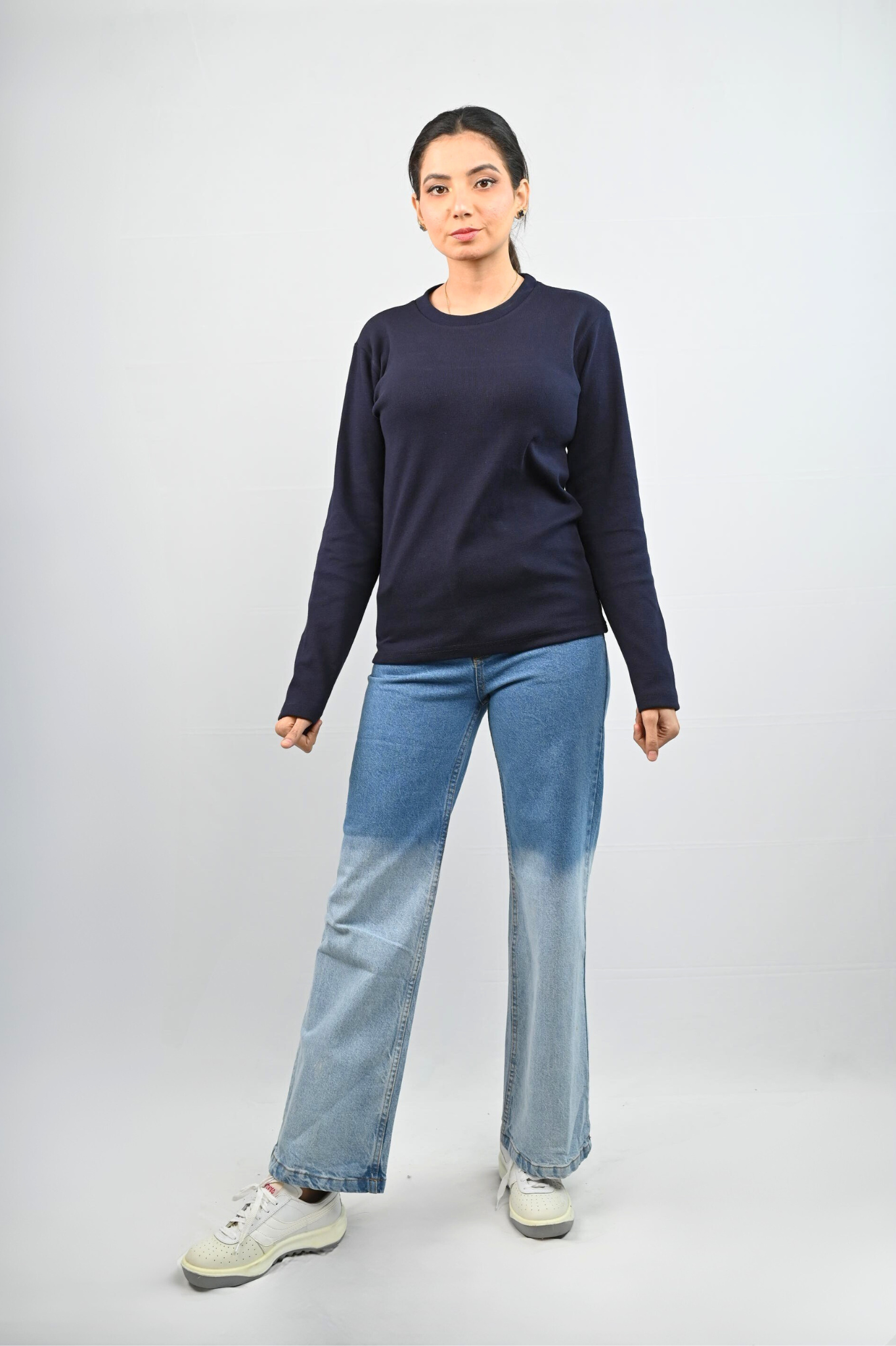 D600 Two-Tone Wide-Leg Jeans