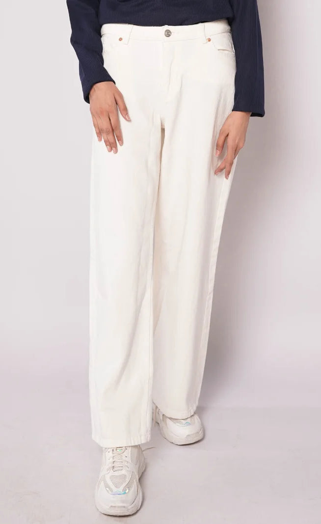D600 - White High Waist Wide Leg Jeans
