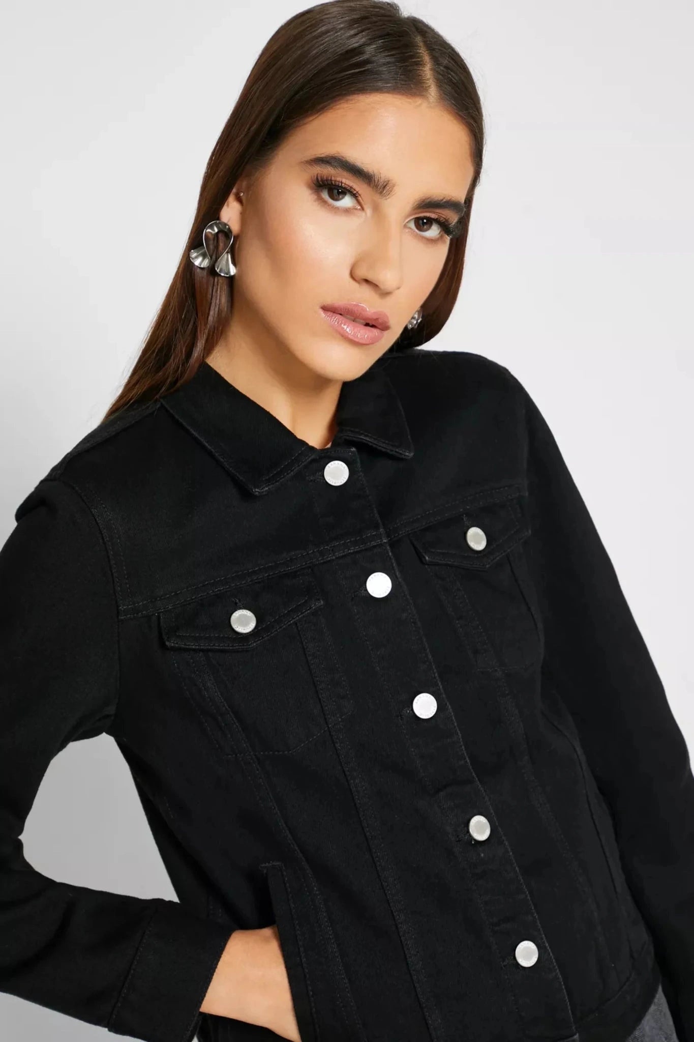 D600 PURE BLACK DENIM JACKET