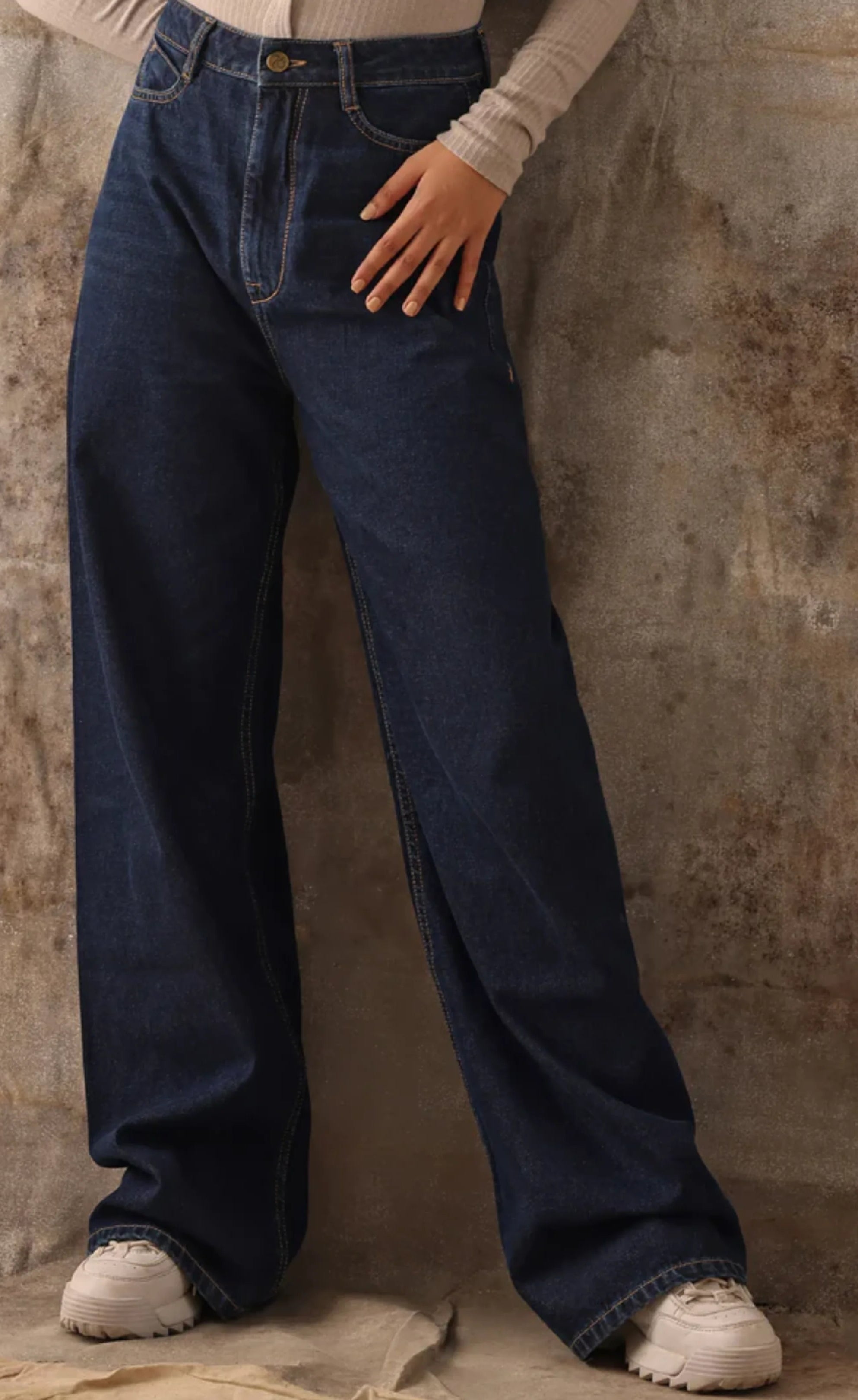 90’s Wide Leg Jeans