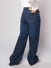 D600 - Retro Wash High Waist Wide Leg Jeans