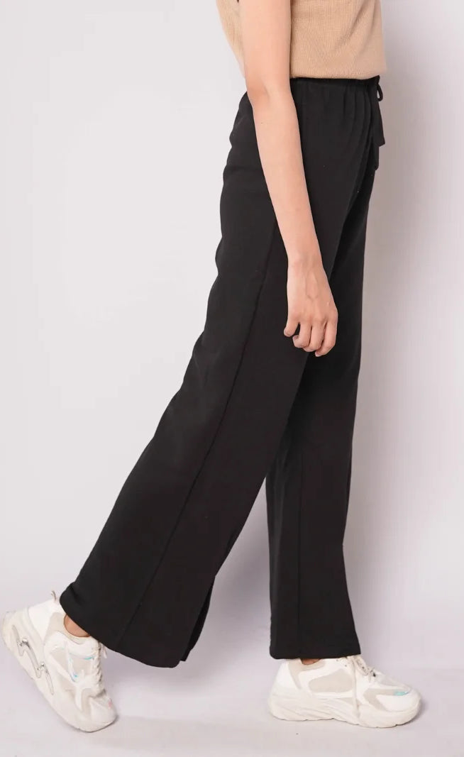 D600 - Black Wide Leg Slit Trousers