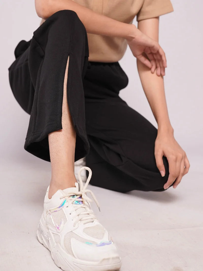 D600 - Black Wide Leg Slit Trousers