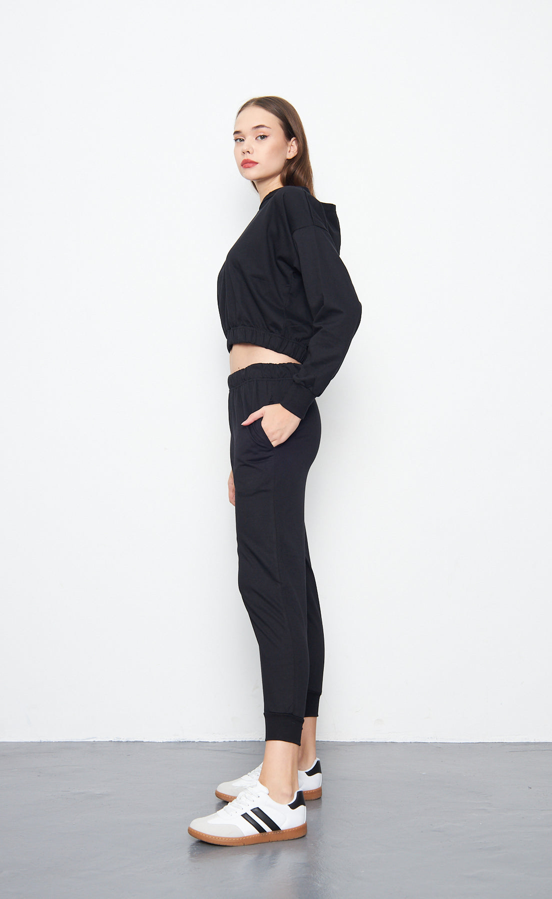 Side Pocket Sweatpant - Black
