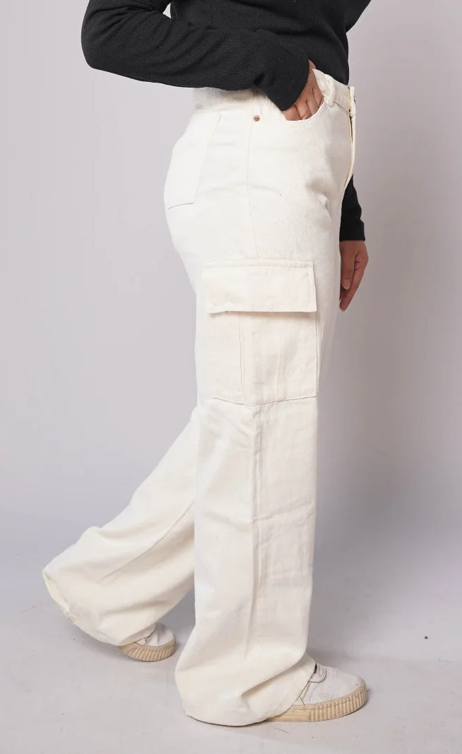 Zara Wide Leg Cargo Jeans - White
