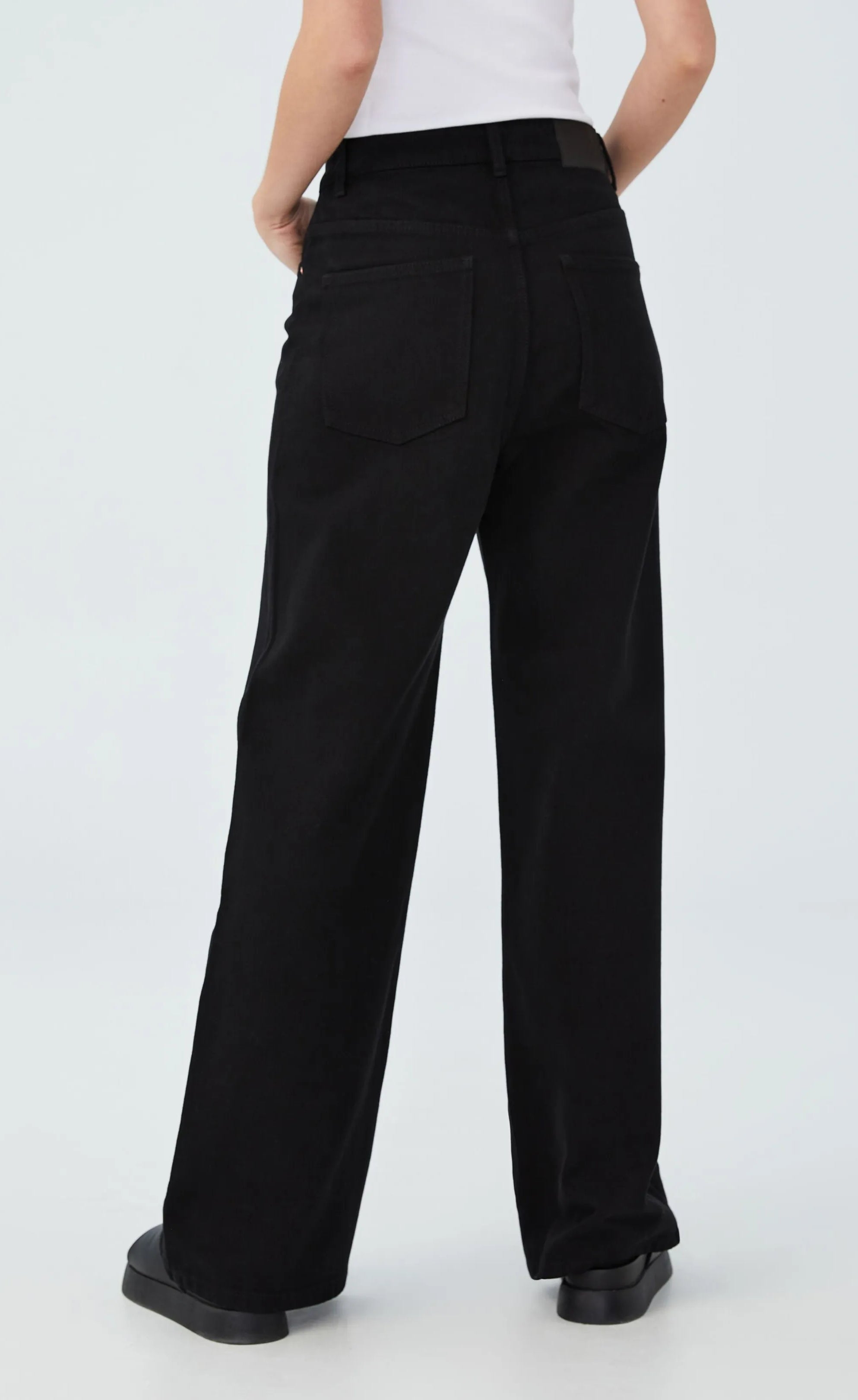 Zara pure black high waisted wide-leg jeans