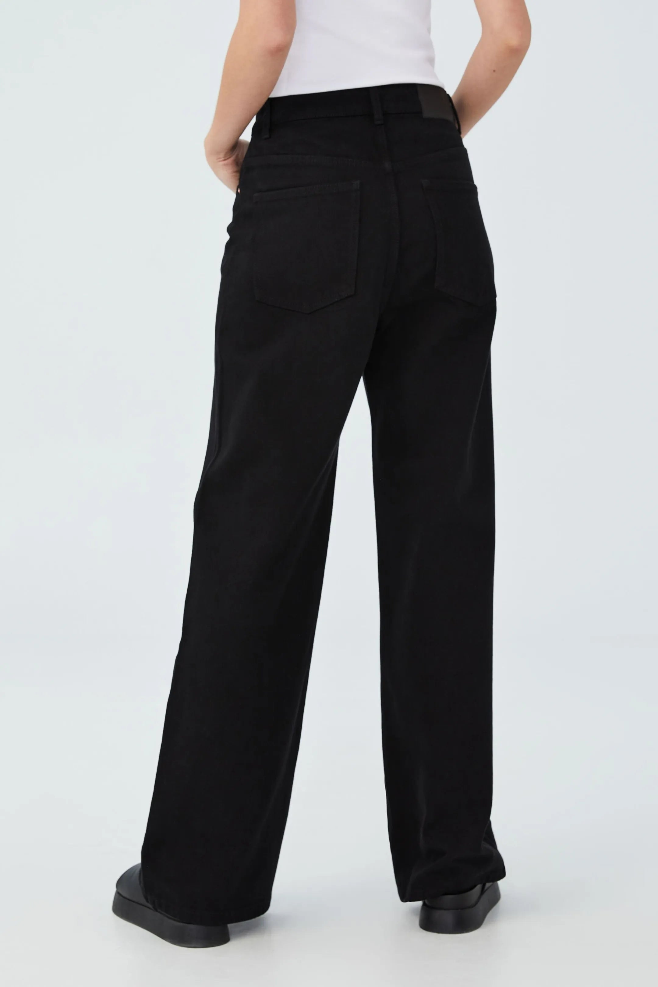 Zara pure black high waisted wide-leg jeans