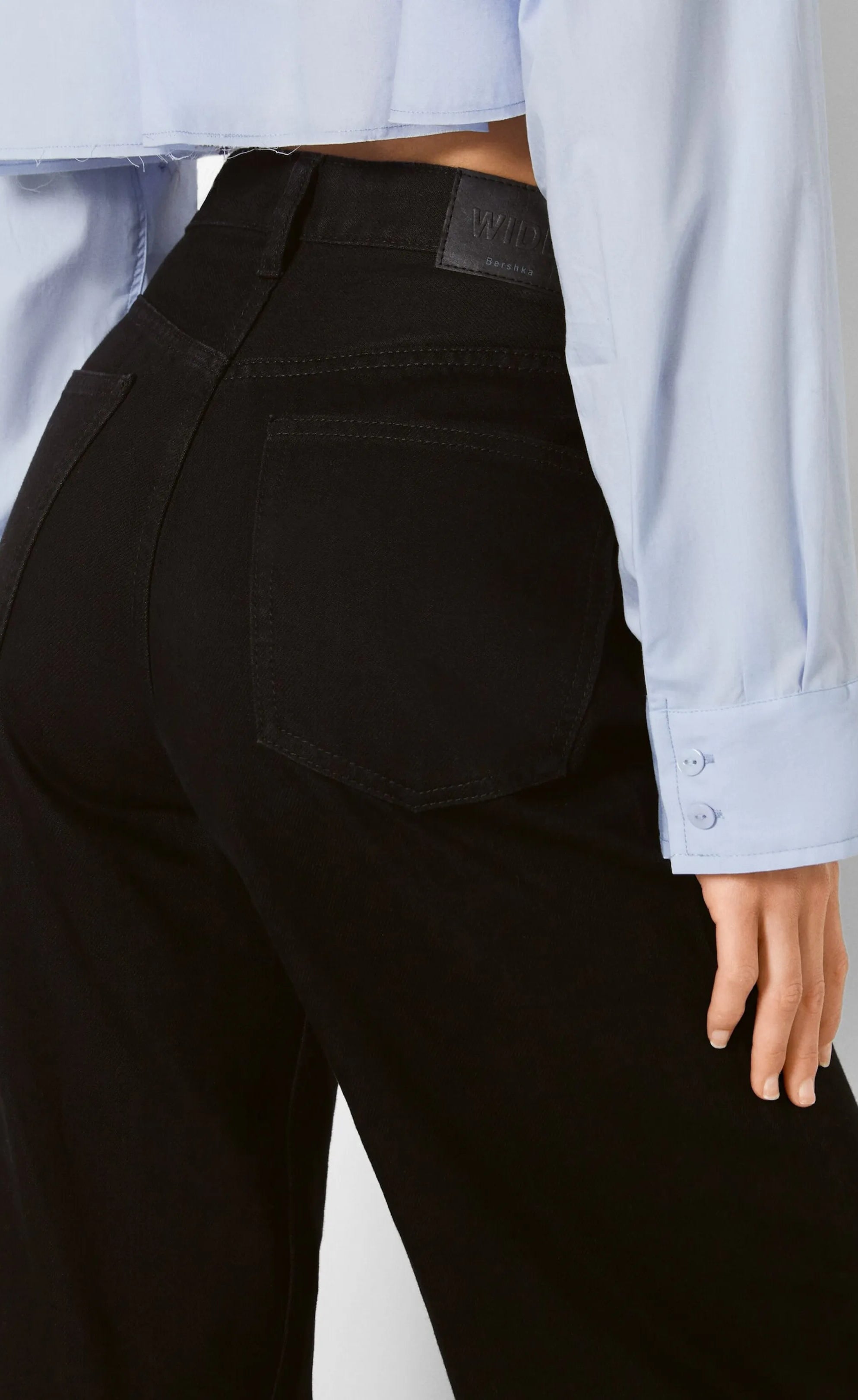 ZARA Pure Black Wide-Leg Jeans