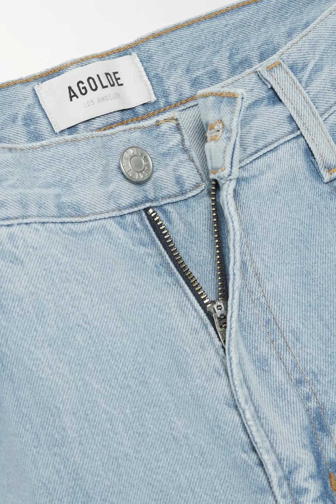 High-rise wide-leg cargo jeans