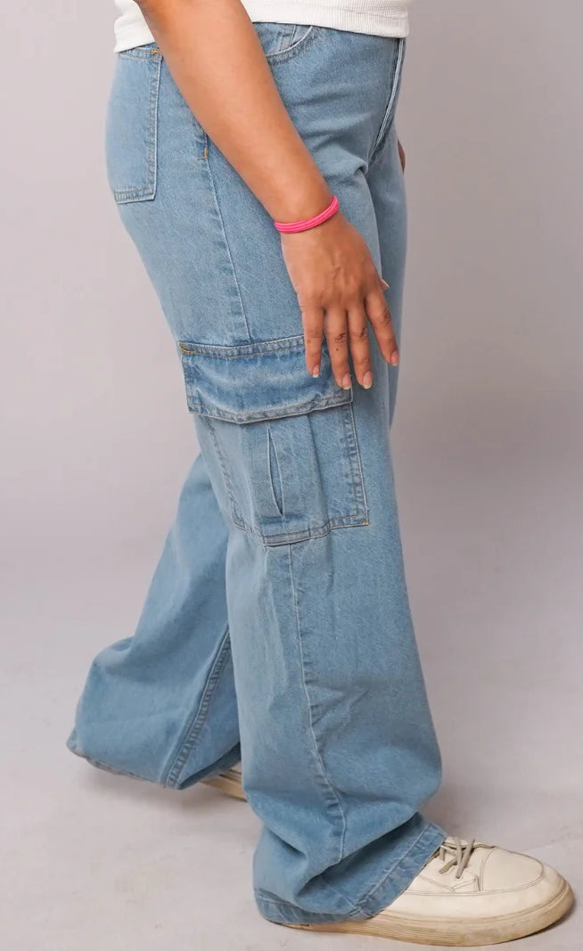 D600 - Ice Blue High Waist Wide Leg Cargo Jeans