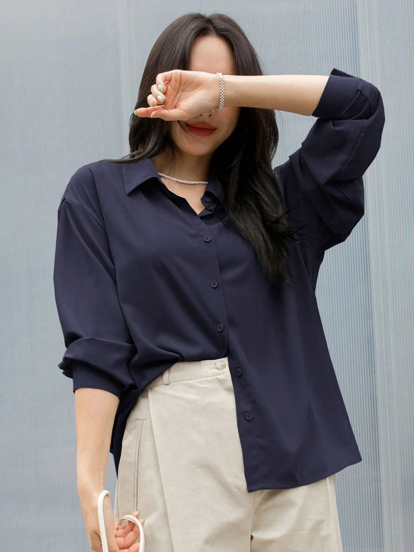D600 Oversized Essentials Shirt – Dark Blue