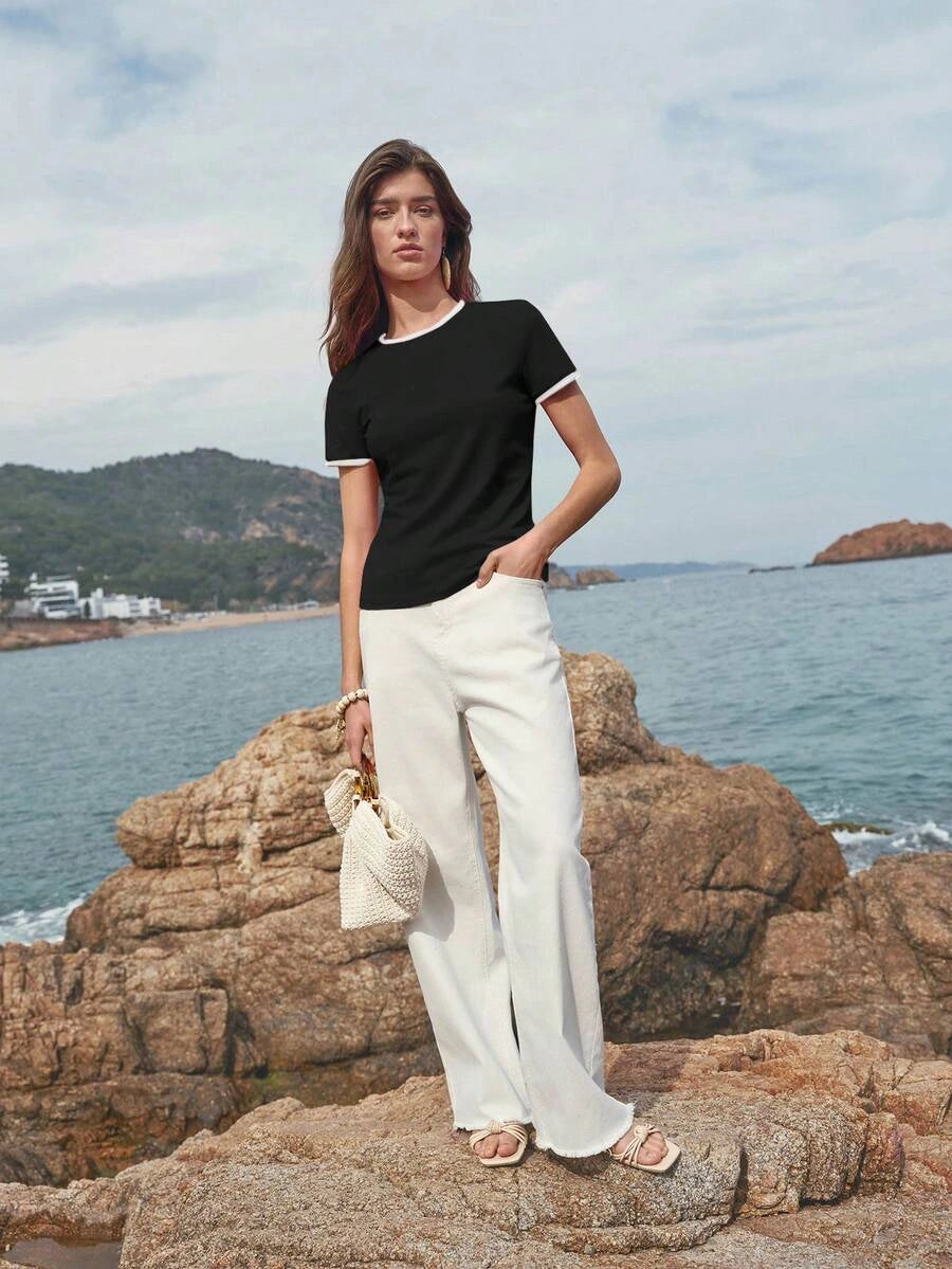 Contrast Trim T-Shirt - Black
