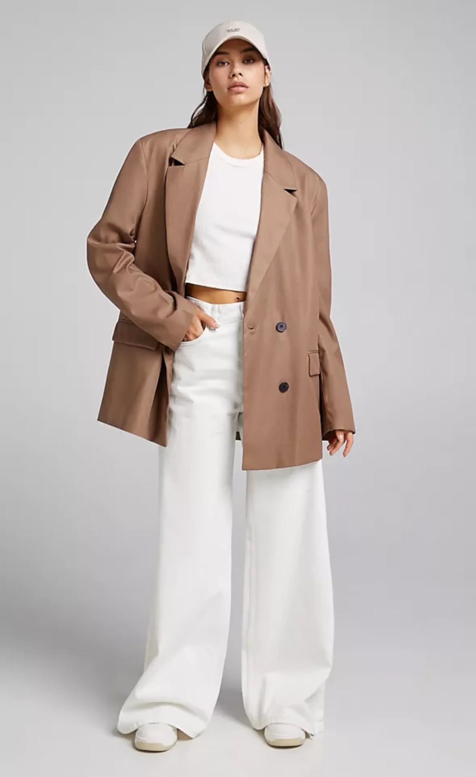 HM White High-Waisted Wide-Leg Jeans (MINOR FAULT)
