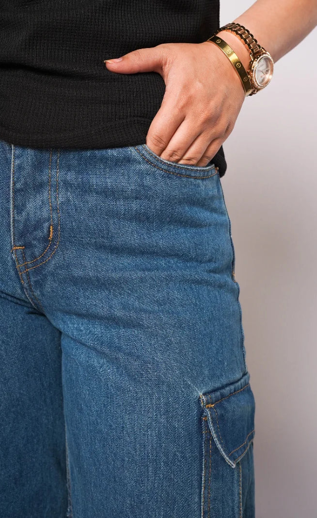 D600 - Medium Blue High Waist Wide Leg Cargo Jeans