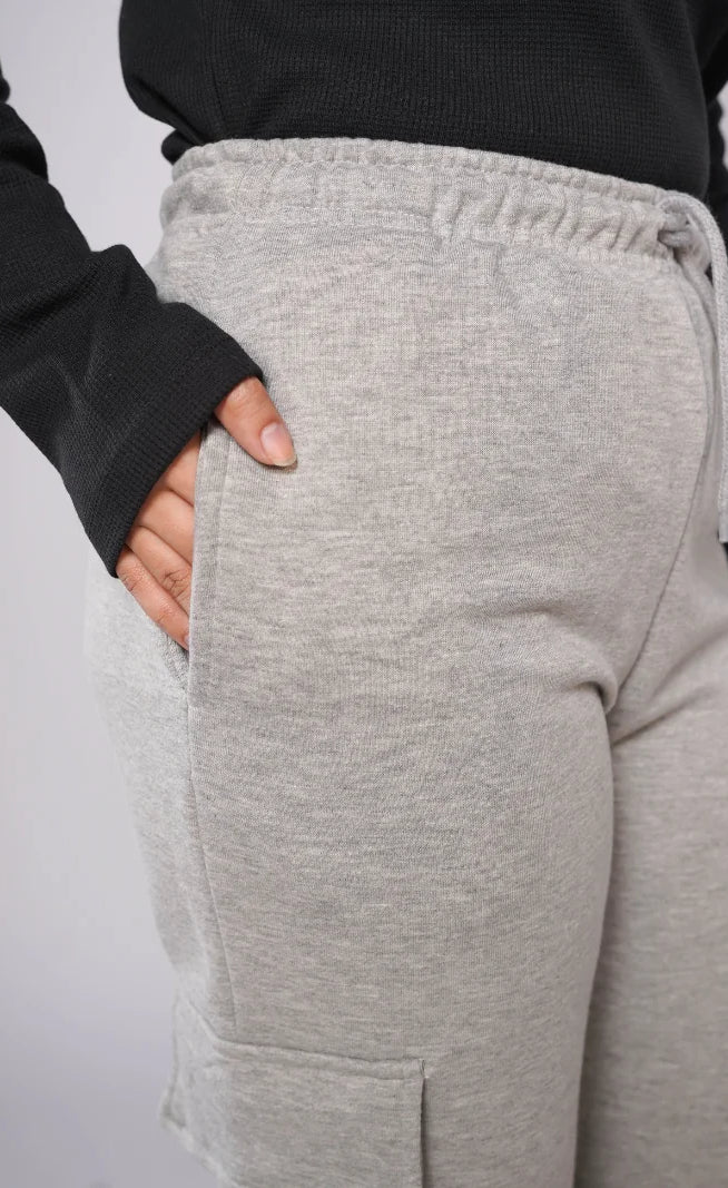 D600 - Grey Wide Leg Cargo Trousers