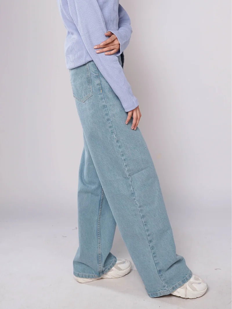 D600 - Vintage Blue High Waist Wide Leg Jeans