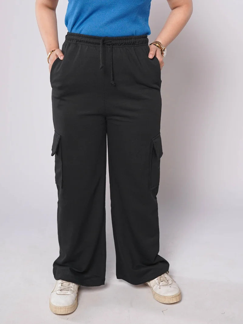 D600 - Black Wide Leg Cargo Trousers