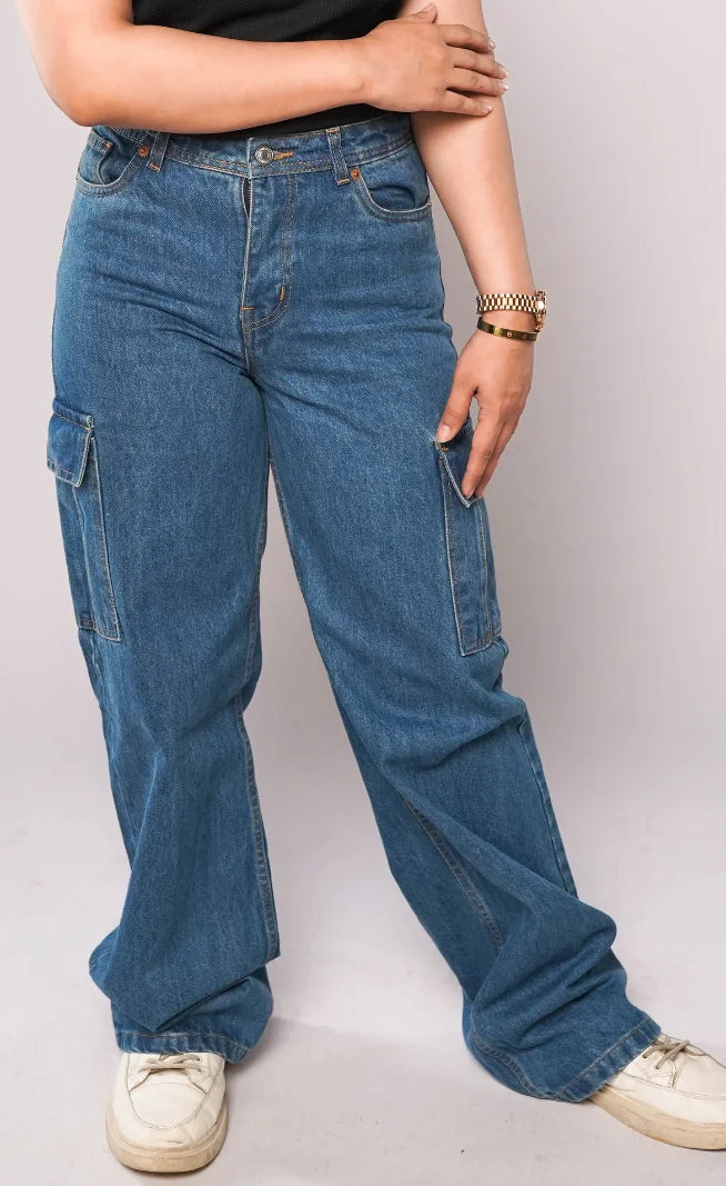 D600 - Medium Blue High Waist Wide Leg Cargo Jeans