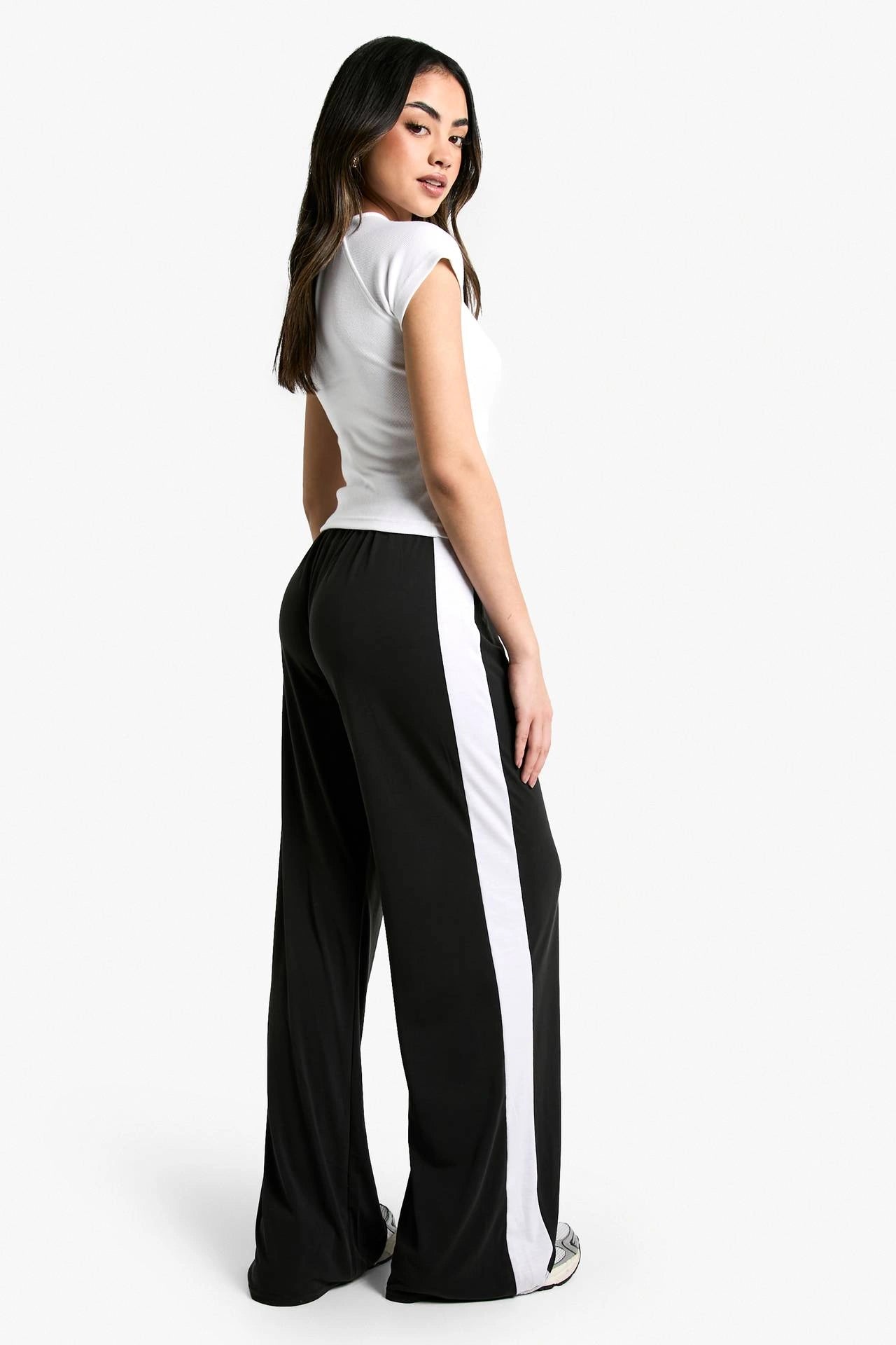 D600 Pure Black Side Panel Wide Leg Trouser