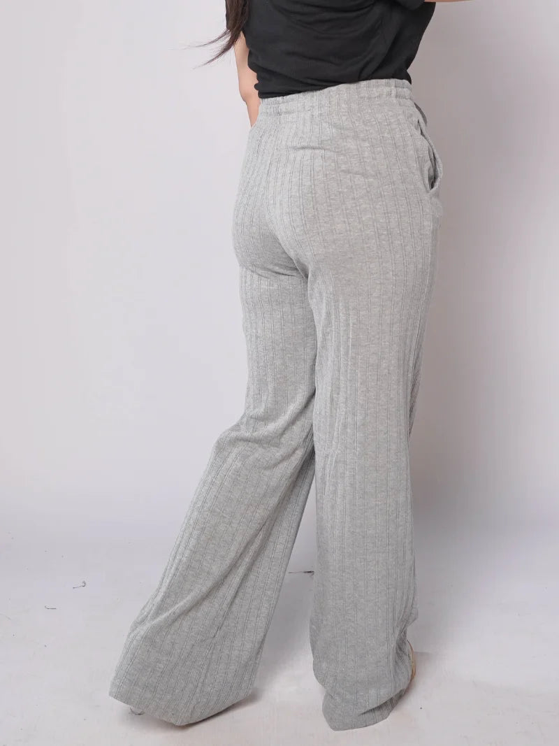 D600 - Grey Wide Leg Striped Trousers