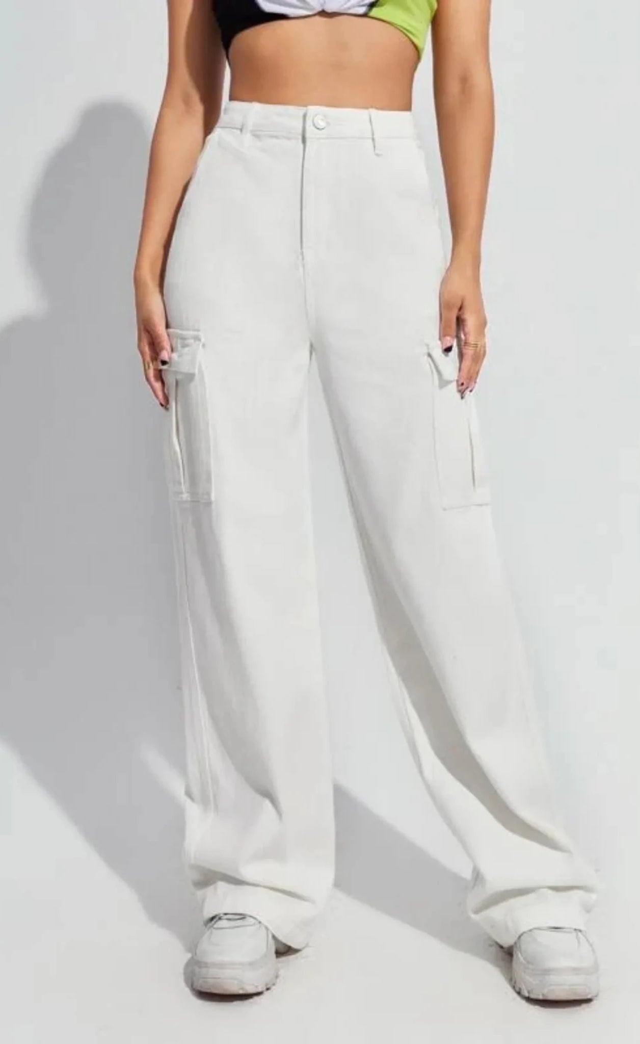 White Cargo High-Waist Wide-Leg Jeans (MINOR FAULT)