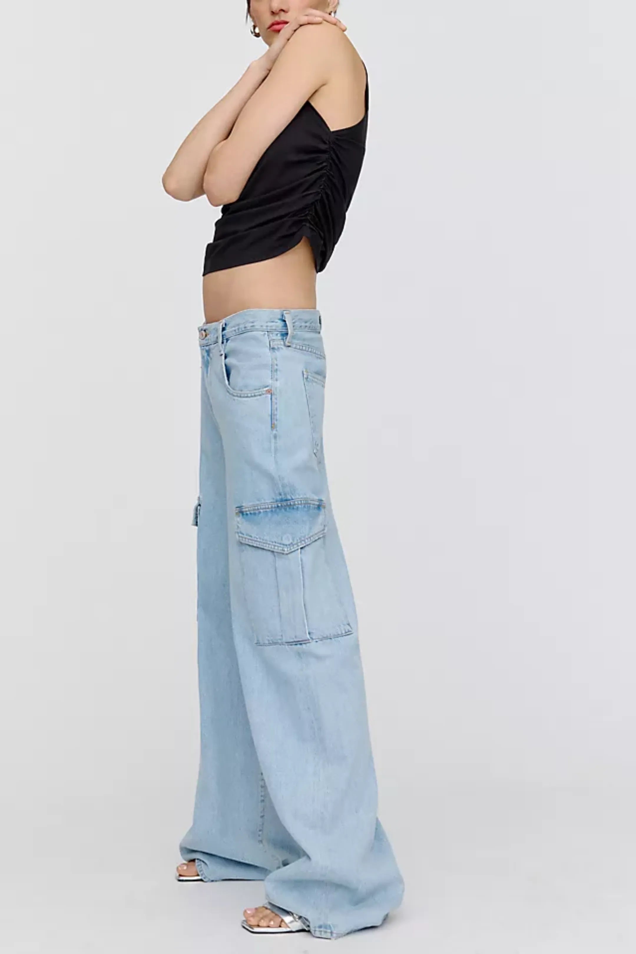 HM High-Rise Wide-Leg Cargo Jeans