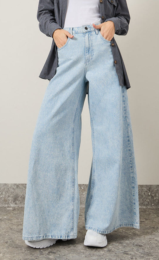 ZARA Wide-Leg Jeans - Light Blue