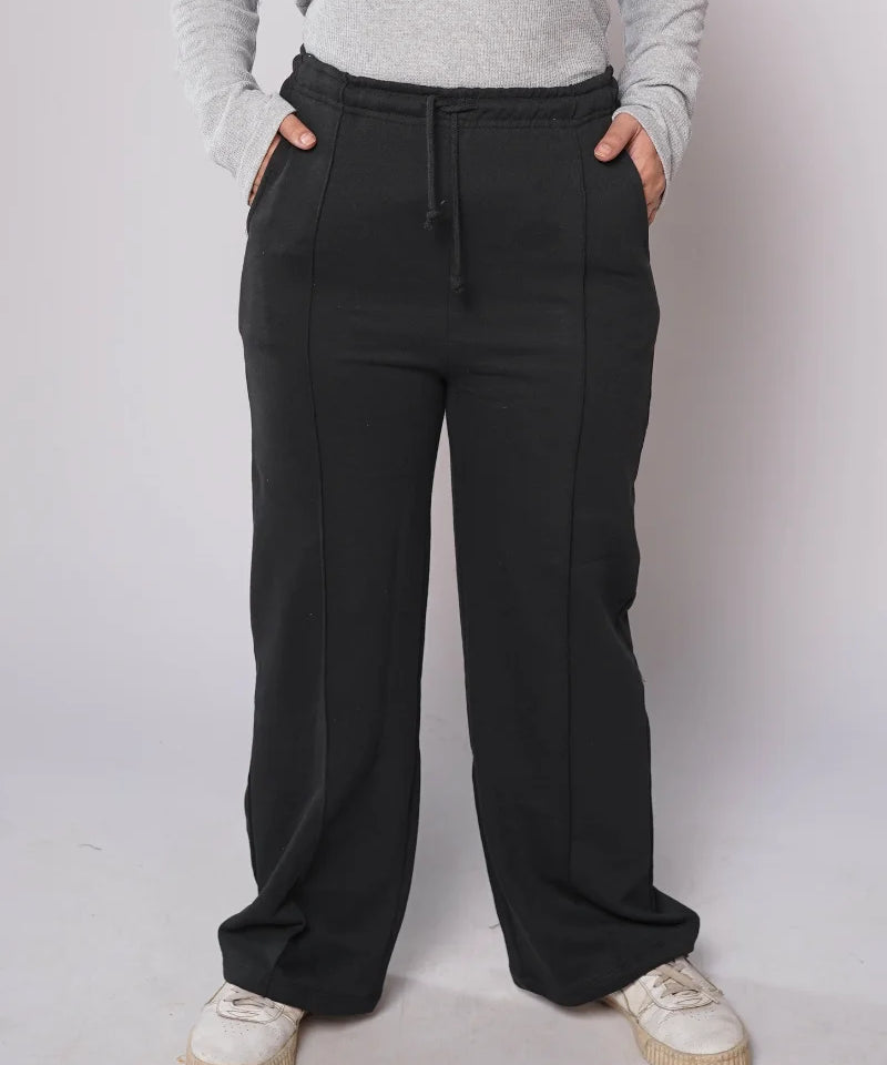 D600 - Black Wide Leg Seam Trousers