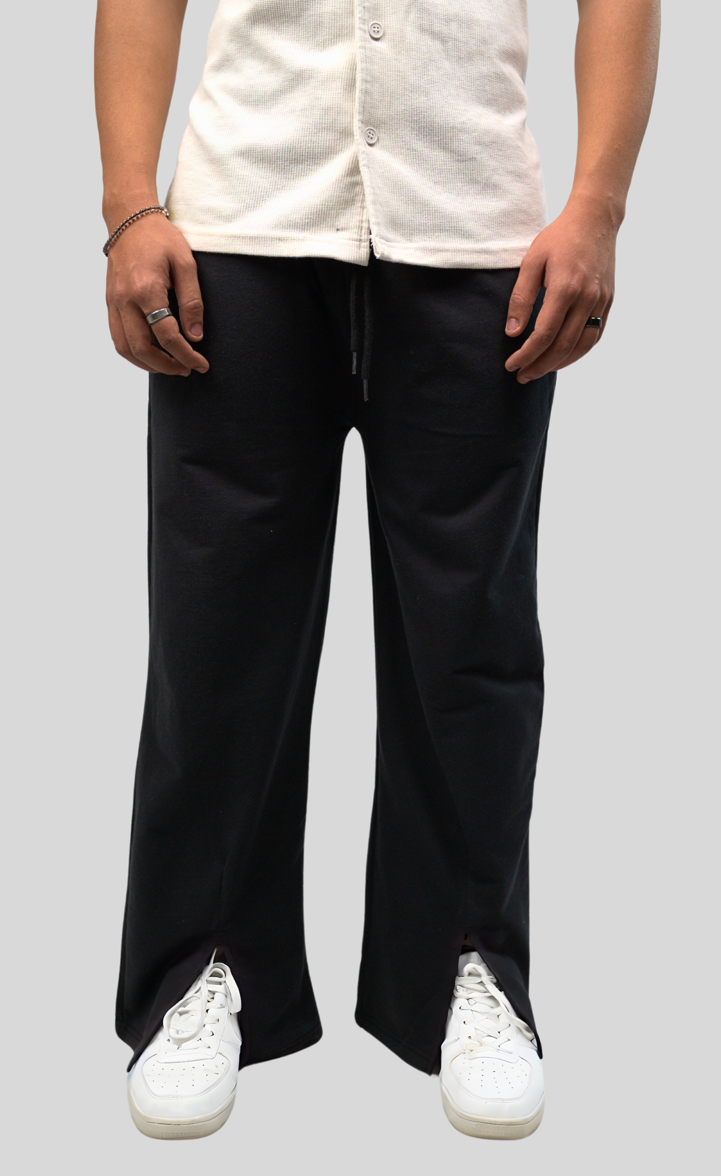 Wide Leg Hem Slit Jogger Pant | Black