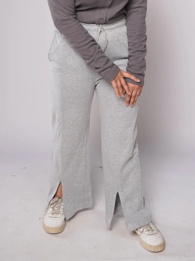 D600 - Grey Wide Leg Slit Trousers