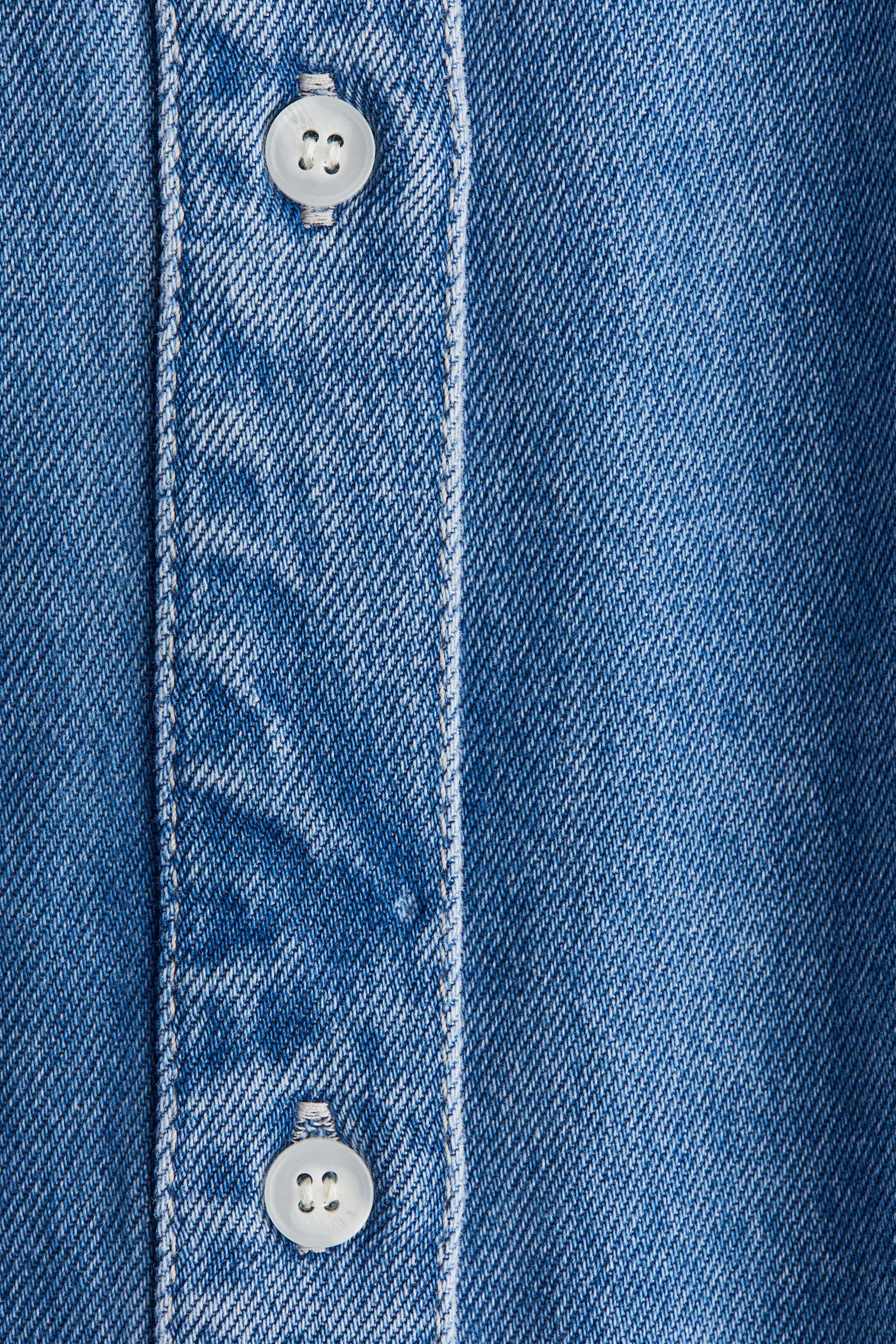 D600 Oversized Essentials Denim Shirt – Denim Blue