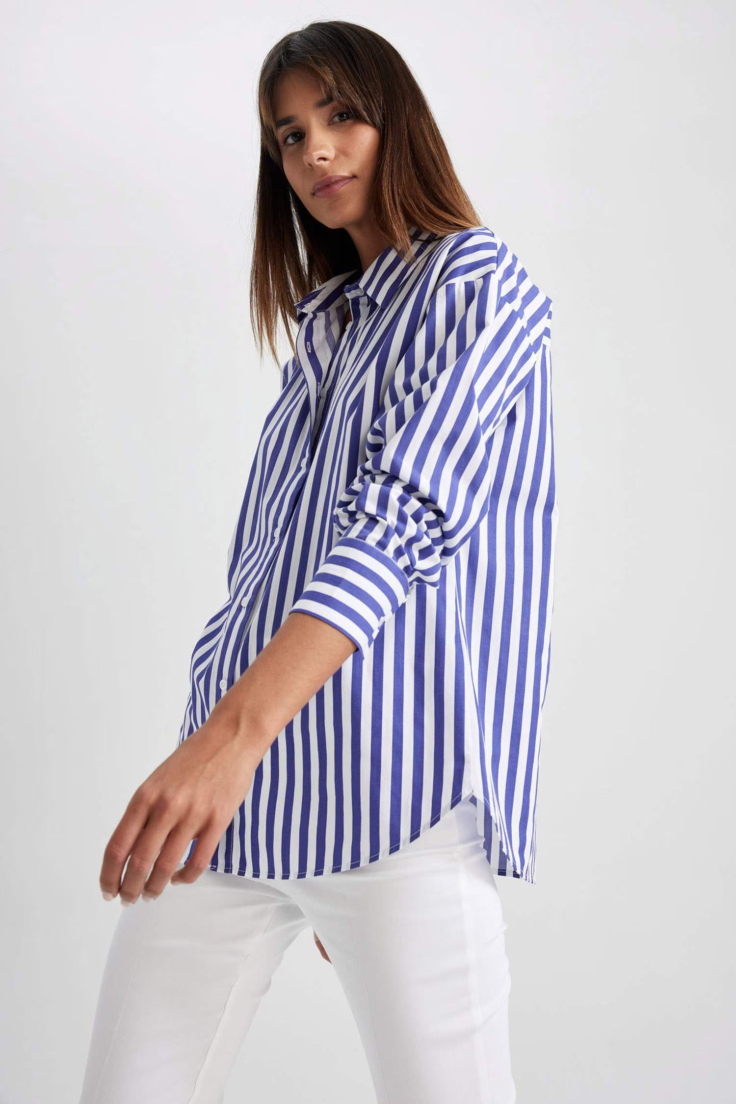 D600 Oversized Stripe Shirt