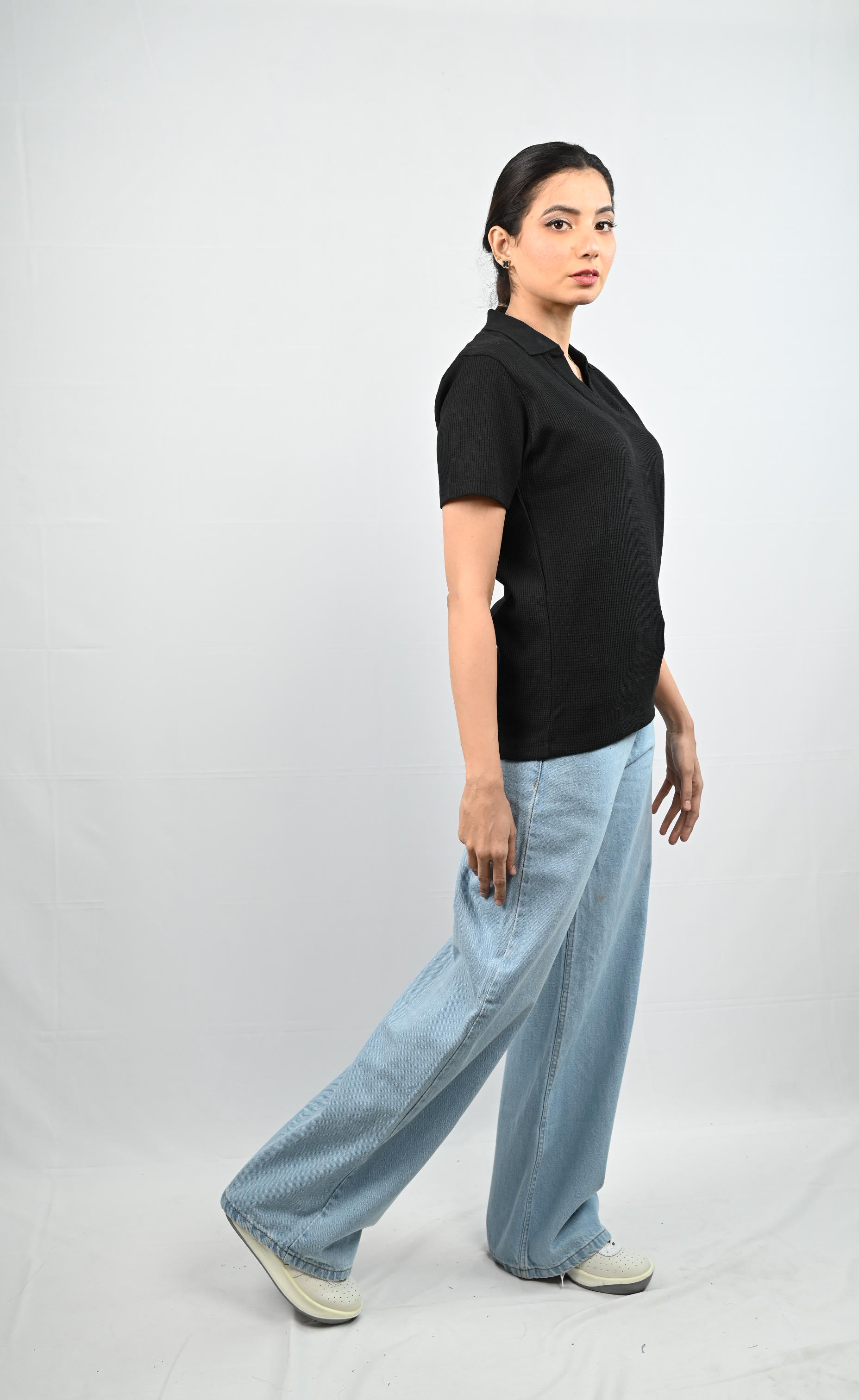 D600 High-Waisted Wide-Leg Jeans | Light Blue