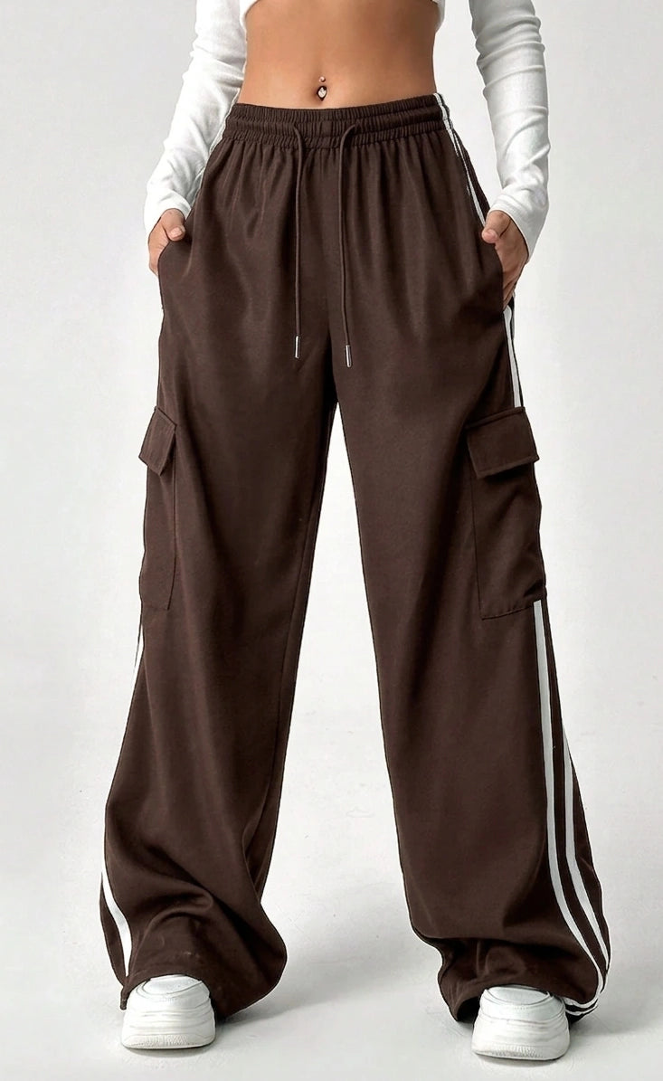 D600 Stripe Cargo Wide-Leg Trouser - Brown