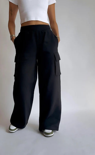 D600 CARGO SWEATPANT - BLACK