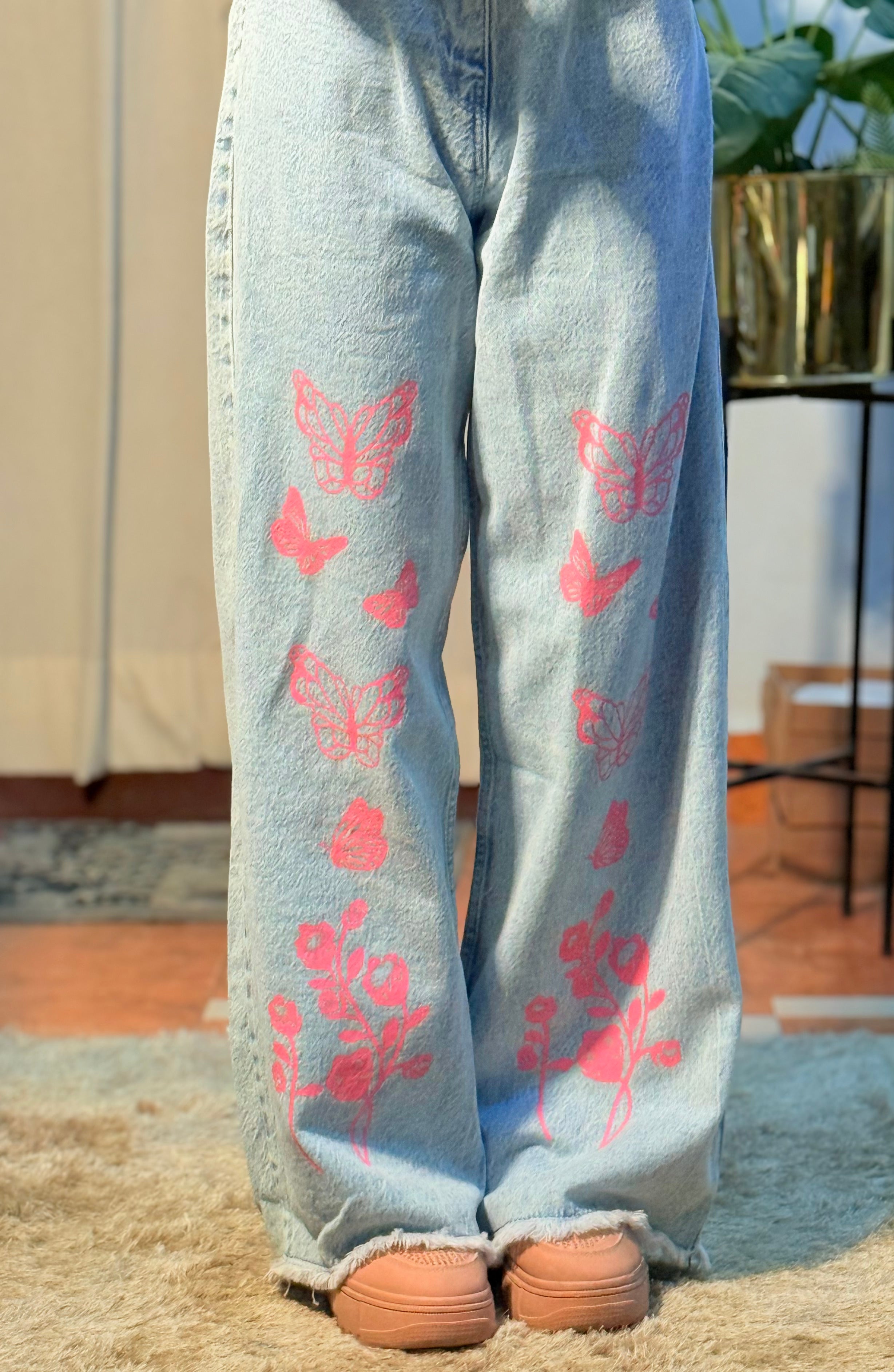 ZARA Wide-Leg Frayed Hem Jeans - Butterfly Print - Light Blue