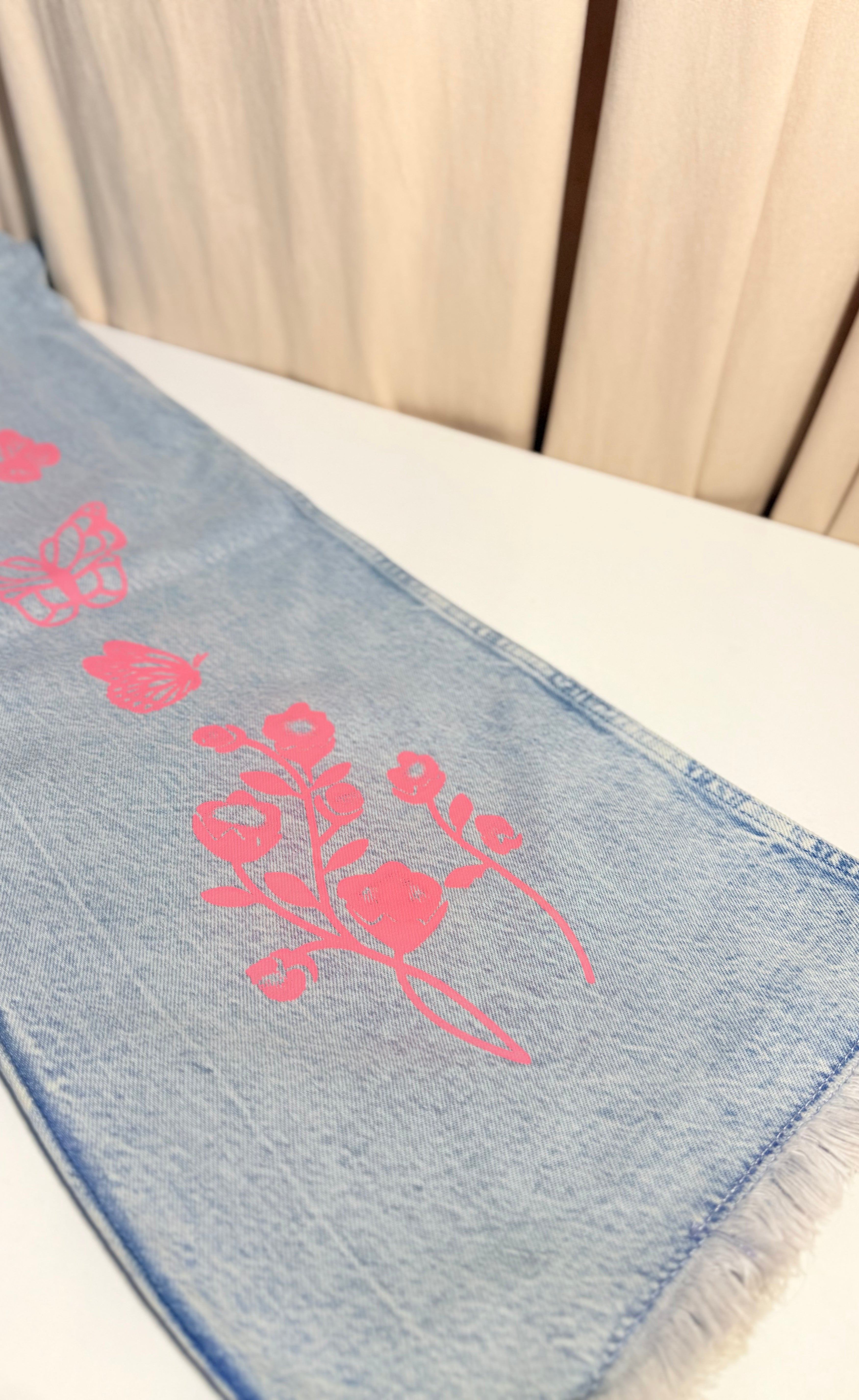 ZARA Wide-Leg Frayed Hem Jeans - Butterfly Print - Light Blue