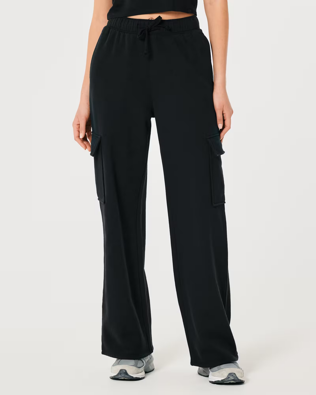 Zara Pure Black High Waisted Cargo Sweatpant
